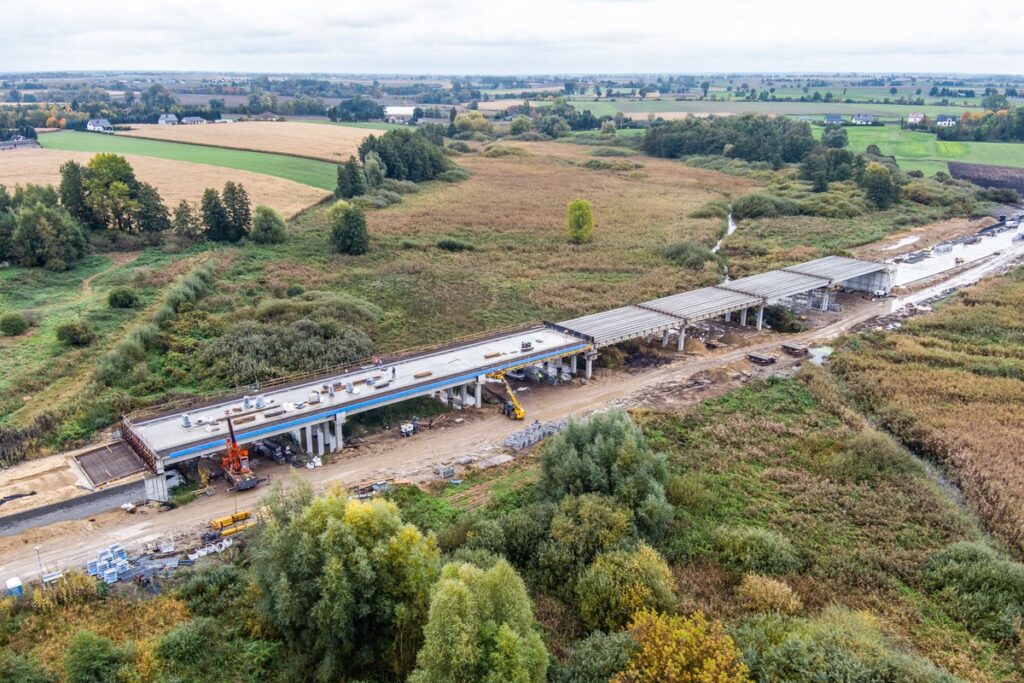 Budowa obwodnicy Mogilna, fot. Andrzej Goiński/UMWKP Construction of the Mogilno bypass, photo by Andrzej Goiński/UMWKP