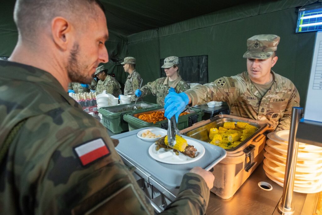 Marshal Piotr Całbecki Visits the Artillery Brigade Stationed in Toruń, photo by Mikołaj Kuras for the Marshal’s Office of the Kujawsko-Pomorskie Region