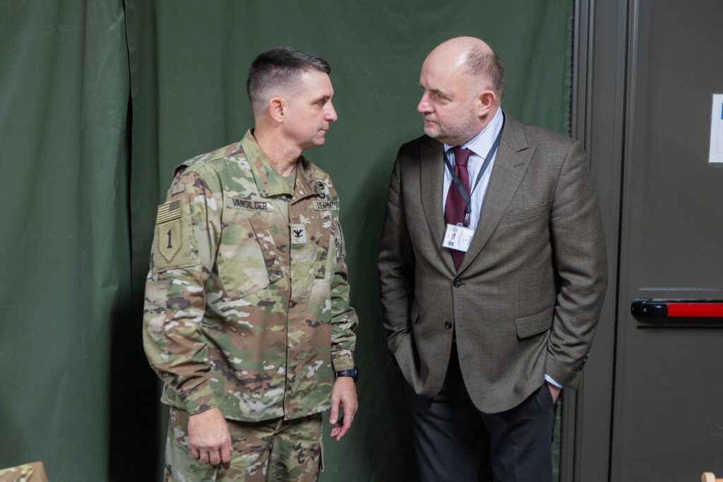 Marshal Piotr Całbecki Visits the Artillery Brigade Stationed in Toruń, photo by Mikołaj Kuras for the Marshal’s Office of the Kujawsko-Pomorskie Region