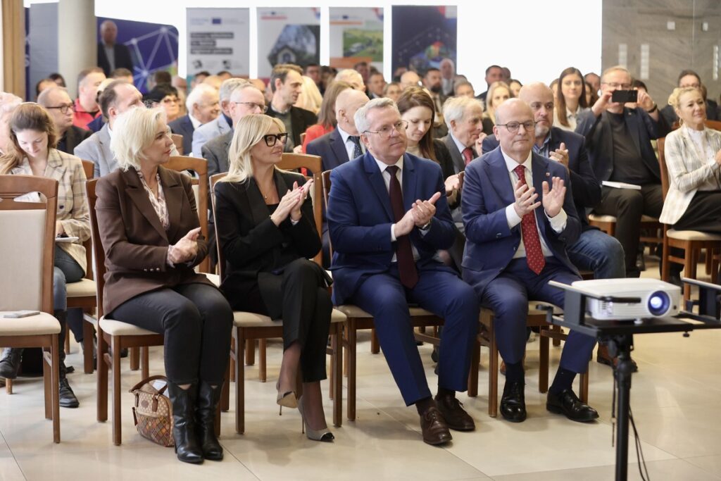 End of the tourist season and award ceremony, photo by Andrzej Goiński/UMWKP