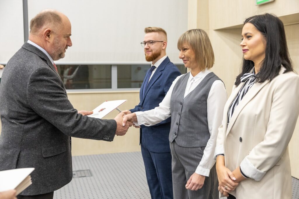 Oath-taking ceremony for officials, 4 December 2025, photo by Szymon Zdziebło/tarantoga.pl for UMWKP