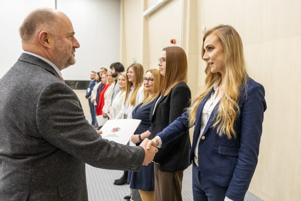 Oath-taking ceremony for officials, 4 December 2025, photo by Szymon Zdziebło/tarantoga.pl for UMWKP