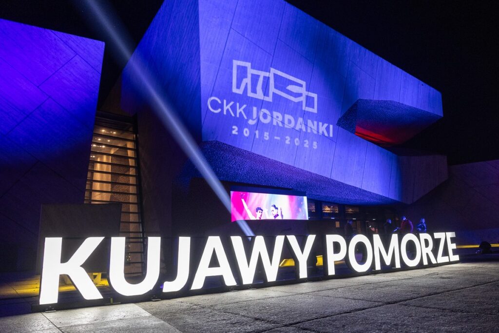 Gala jubileuszowa w Centrum Kulturalno-Kongresowym Jordanki, fot. Szymon Zdziebło/tarantoga.pl dla UMWKP