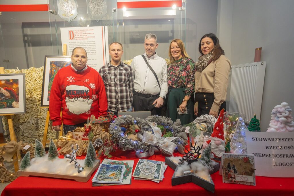 Kiermasz „My też potrafimy”, fot. Mikołaj Kuras dla UMWKP