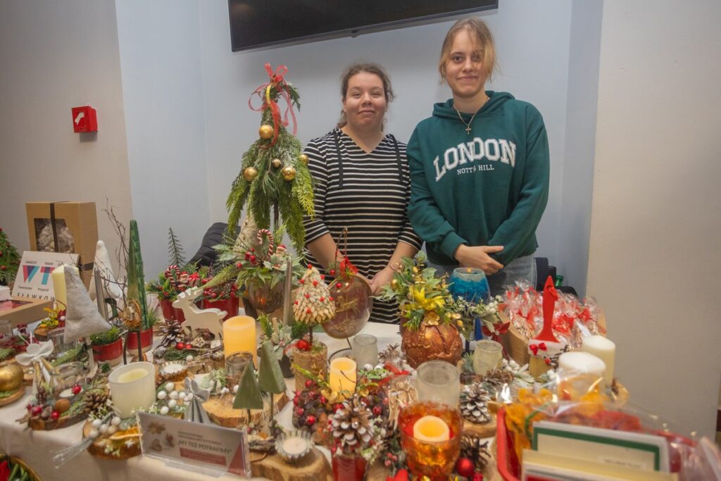 Kiermasz „My też potrafimy”, fot. Mikołaj Kuras dla UMWKP
