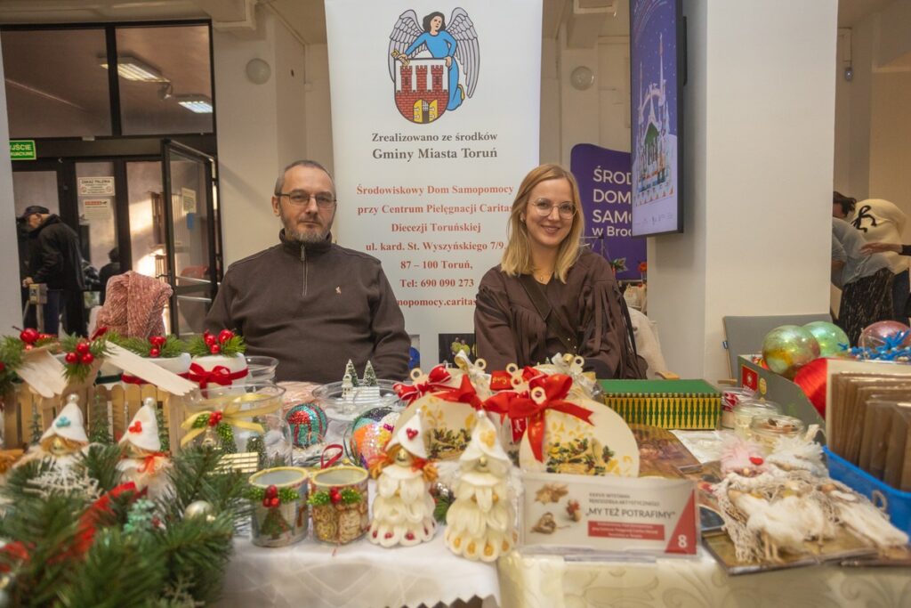 Kiermasz „My też potrafimy”, fot. Mikołaj Kuras dla UMWKP