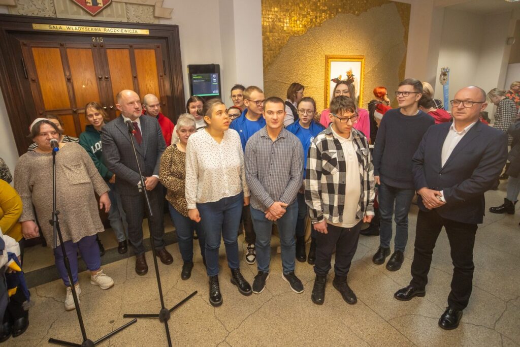 Kiermasz „My też potrafimy”, fot. Mikołaj Kuras dla UMWKP