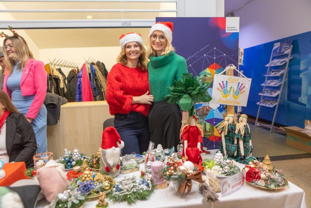 Kiermasz „My też potrafimy”, fot. Mikołaj Kuras dla UMWKP