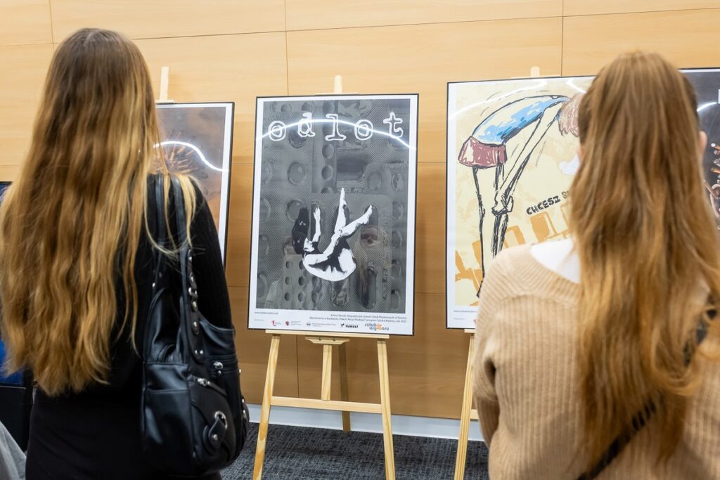 Presentation of awards in the art competition “Poster! Action! Reaction!”, photo by Tomasz Czachorowski/eventphoto.com.pl for the UMWKP
