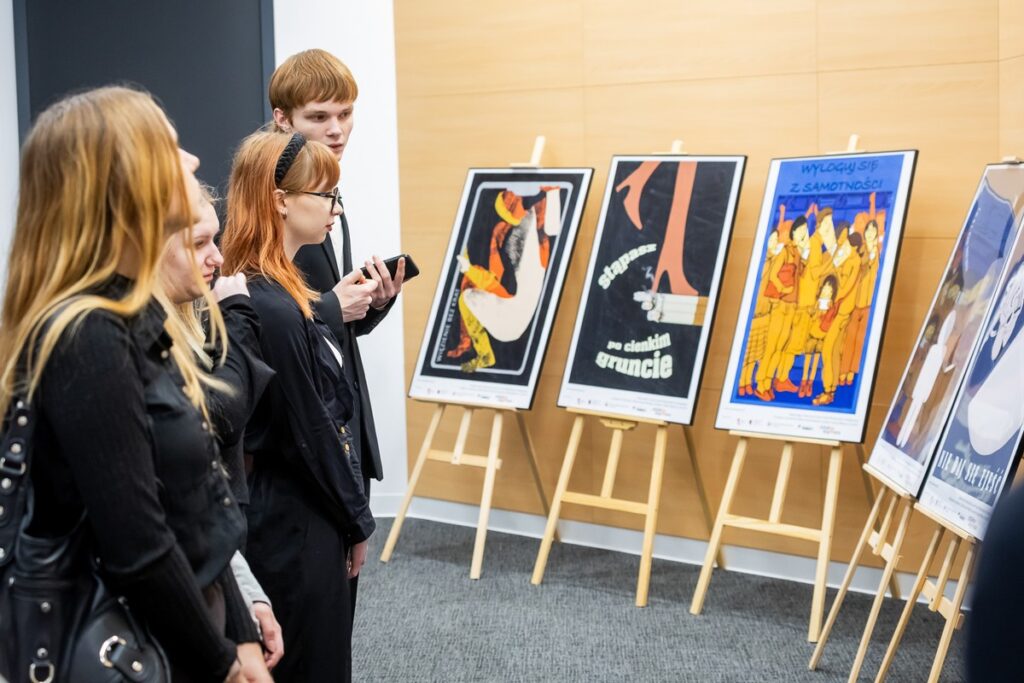 Presentation of awards in the art competition “Poster! Action! Reaction!”, photo by Tomasz Czachorowski/eventphoto.com.pl for the UMWKP