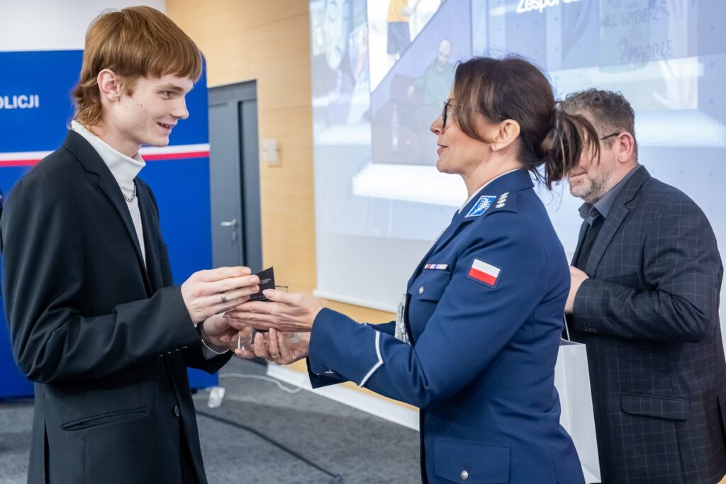 Presentation of awards in the art competition “Poster! Action! Reaction!”, photo by Tomasz Czachorowski/eventphoto.com.pl for the UMWKP