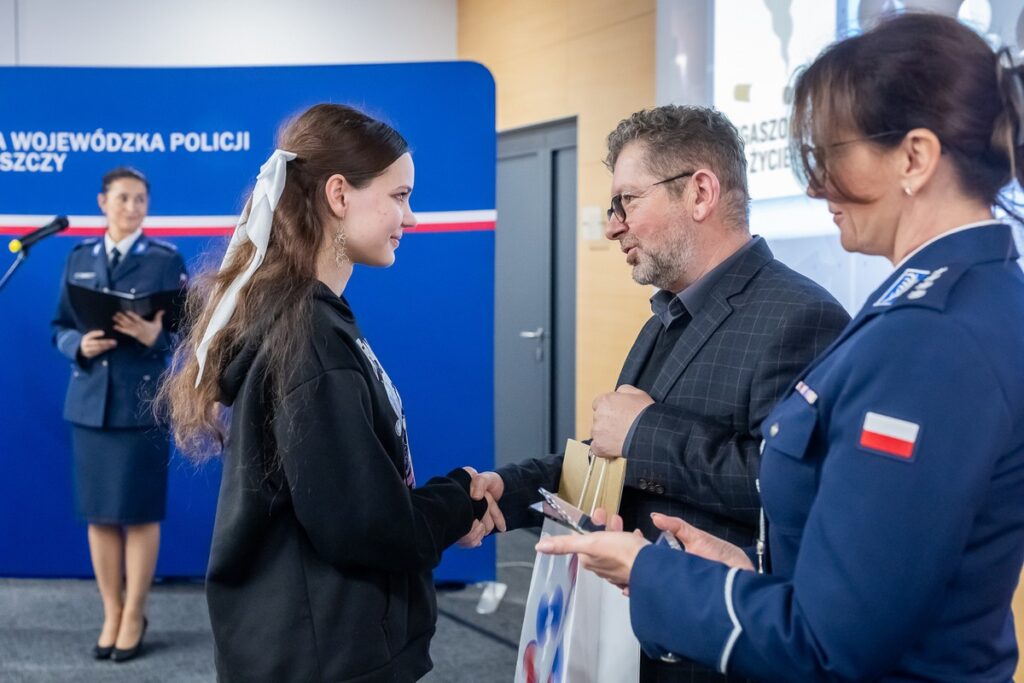 Presentation of awards in the art competition “Poster! Action! Reaction!”, photo by Tomasz Czachorowski/eventphoto.com.pl for the UMWKP