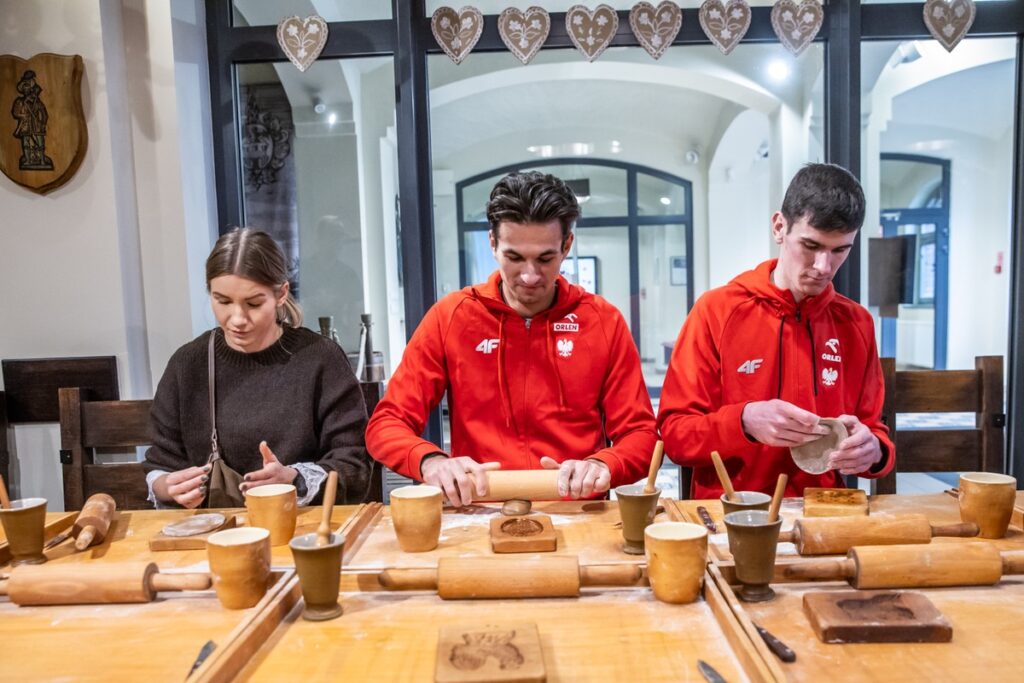 Uroczystość z okazji rozpoczęcia odliczania stu dni do Halowych Mistrzostw Świata Kujawy Pomorze 26, fot. Andrzej Goiński/UMWKP