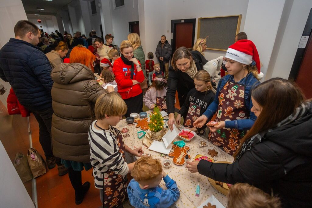 Warsztaty świąteczne z marszałkiem, fot. Mikołaj Kuras dla UMWKP