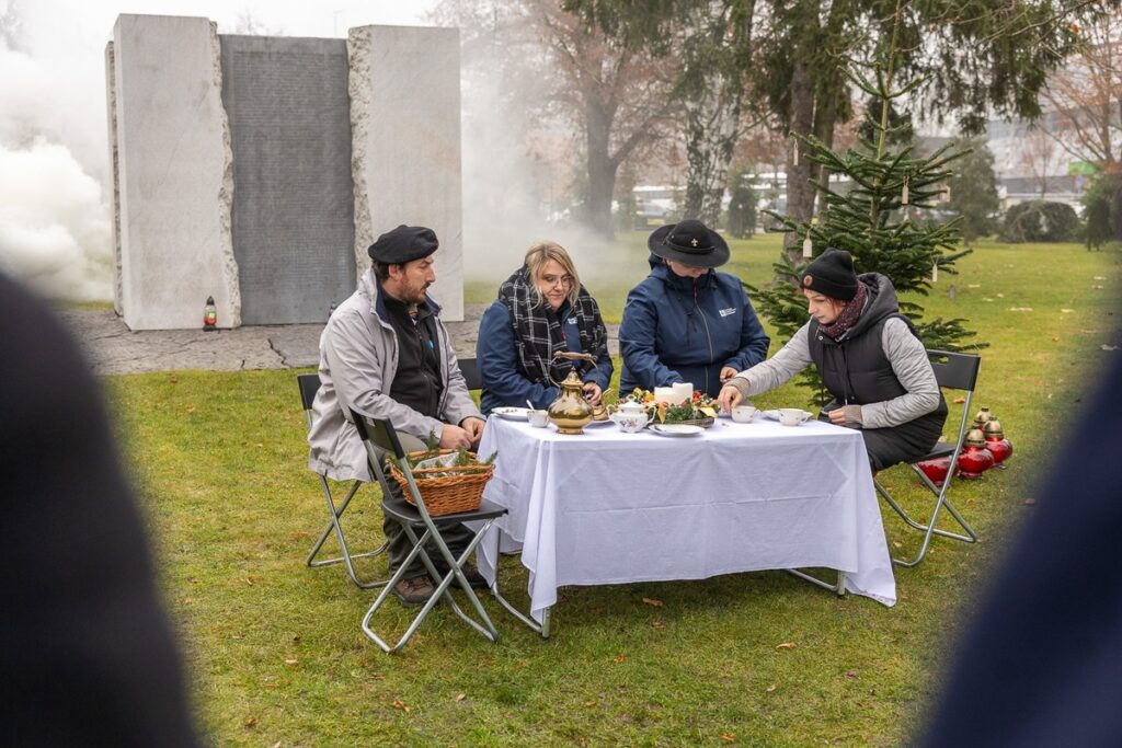 Kolęda dla Nieobecnych, fot. Szymon Zdziebło/tarantoga.pl dla UMWKP