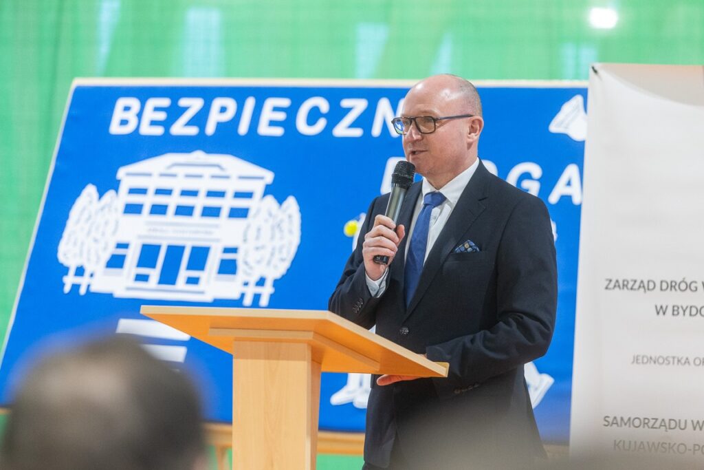 Opening of the modernized Regional Road No. 563, photo by Szymon Zdziebło / tarantoga.pl for the UMWKP