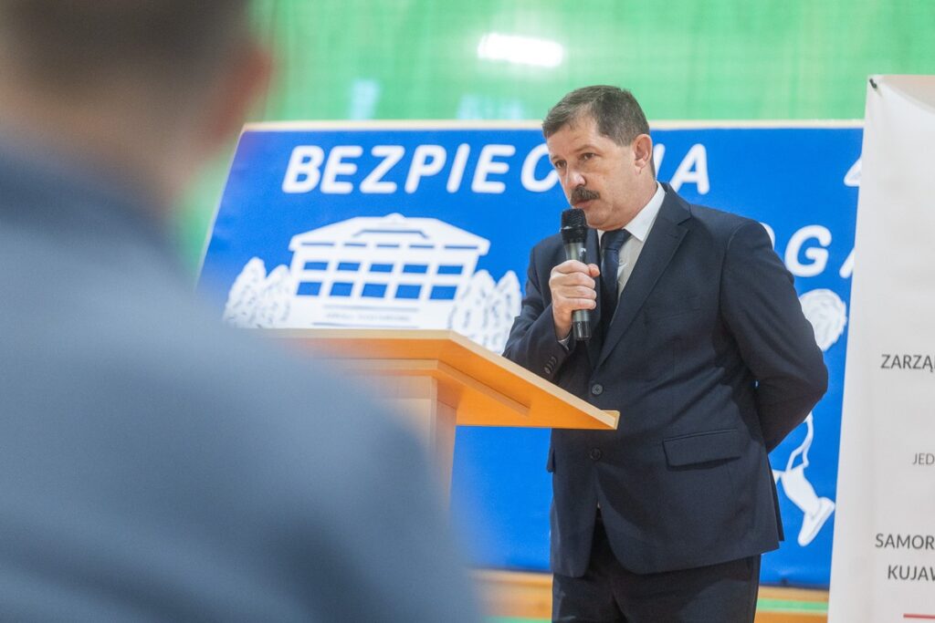 Opening of the modernized Regional Road No. 563, photo by Szymon Zdziebło / tarantoga.pl for the UMWKP