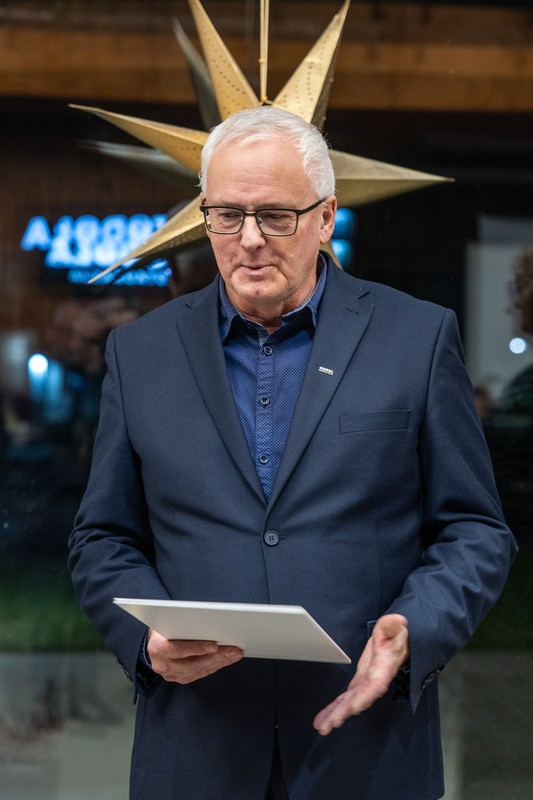 Wręczenie nagród w konkursie dziennikarskim, fot. Szymon Zdziebło/tarantoga.pl dla UMWKP