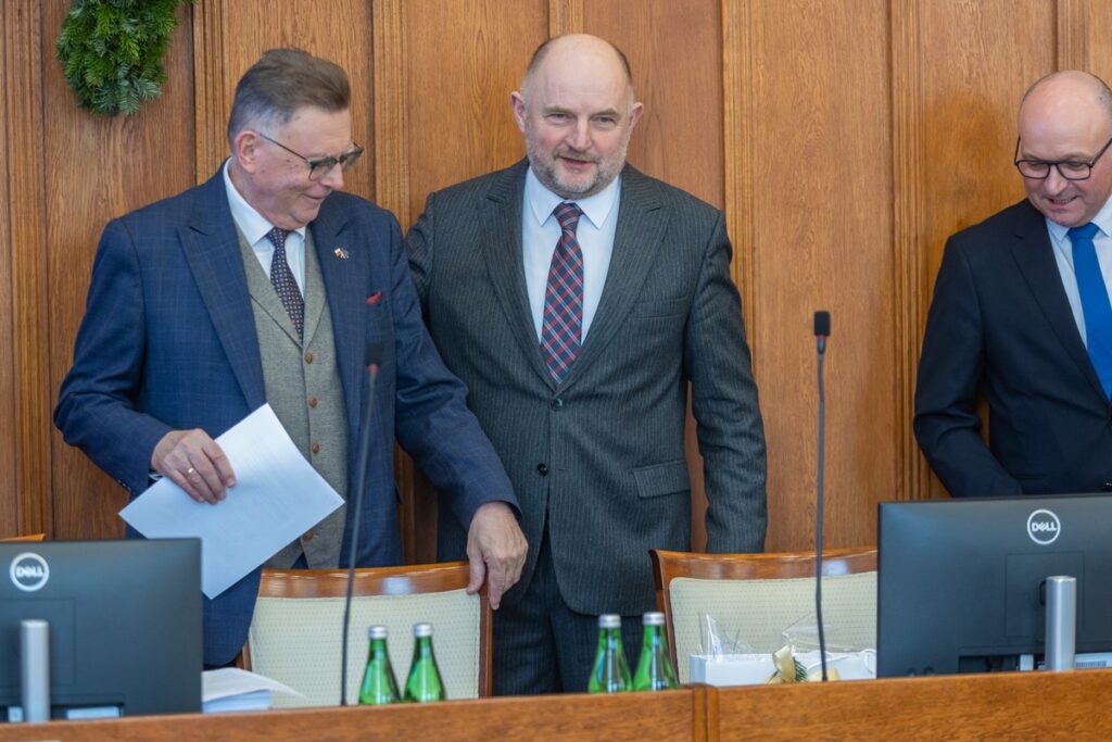 Sesja budżetowa sejmiku województwa, 19 grudnia 2025, fot. Mikołaj Kuras dla UMWKP