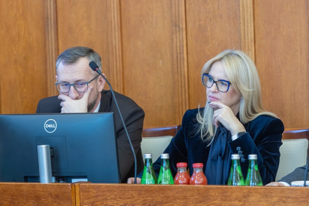 Sesja budżetowa sejmiku województwa, 19 grudnia 2025, fot. Mikołaj Kuras dla UMWKP