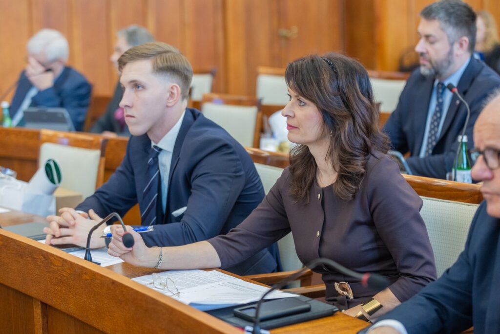 Sesja budżetowa sejmiku województwa, 19 grudnia 2025, fot. Mikołaj Kuras dla UMWKP