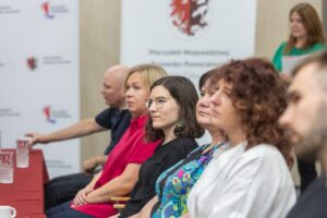 Presentation of artistic scholarship, photo by Mikołaj Kuras for UMWKP