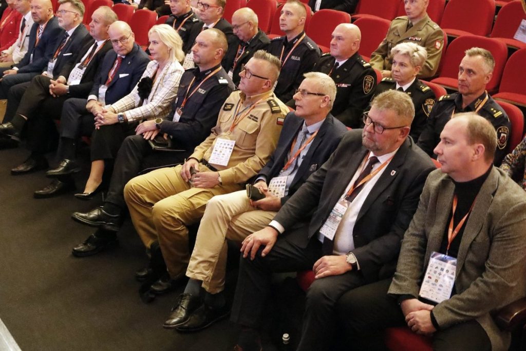 VI Kujawsko-Pomorskie Sympozjum Bezpieczeństwa Ruchu Drogowego, Ratownictwa Medycznego i Ochrony Ludności, fot. Gazeta Pomorska