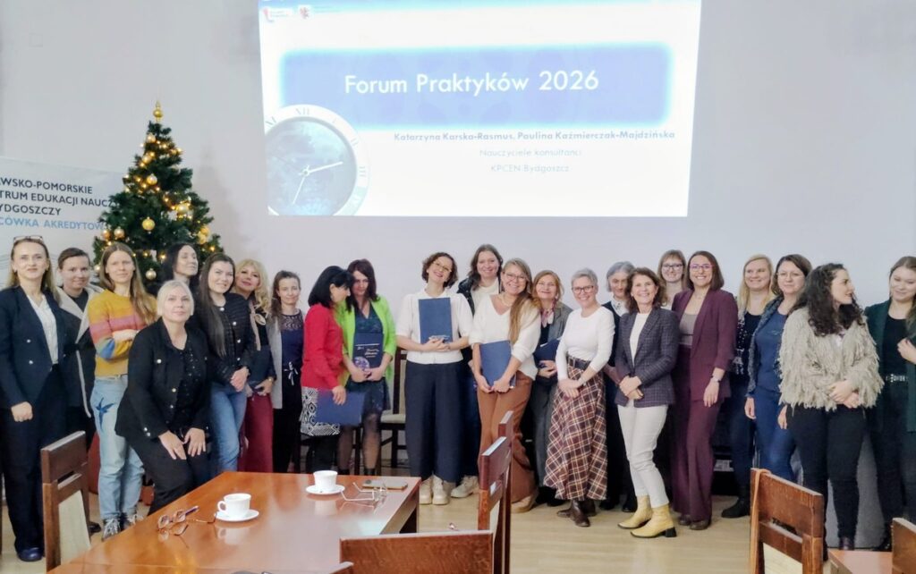 Forum Praktyków 2026 - zdjęcie zbiorowe, uczestnicy i organizatorzy