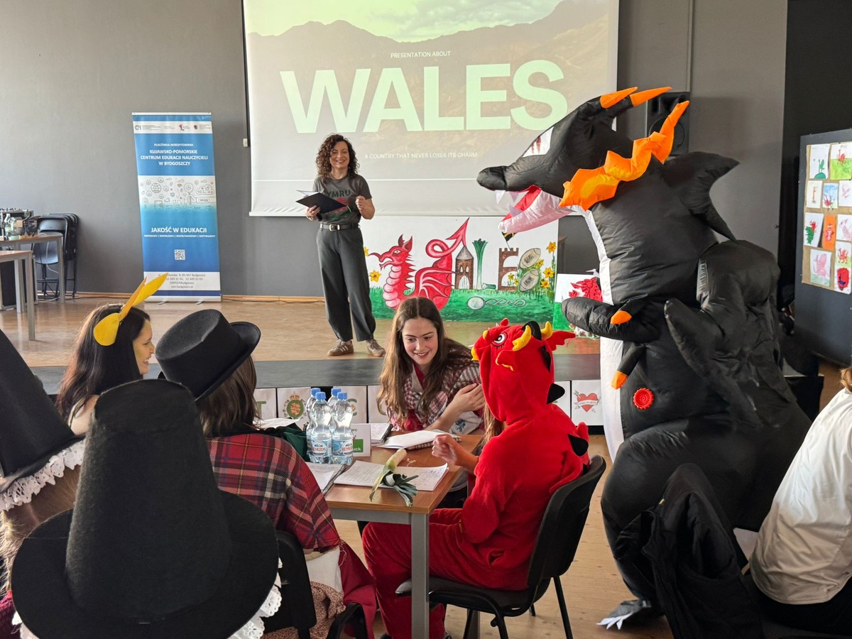 Uczestnicy konkursu „Open your mind to culture” Wales 2026