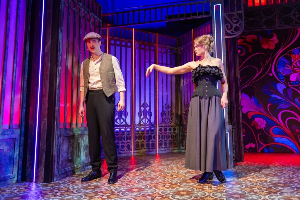 Próba spektaklu „Kelnerskie tango" w Teatrze Muzycznym w Toruniu, fot. Mikołaj Kuras dla UMWKP