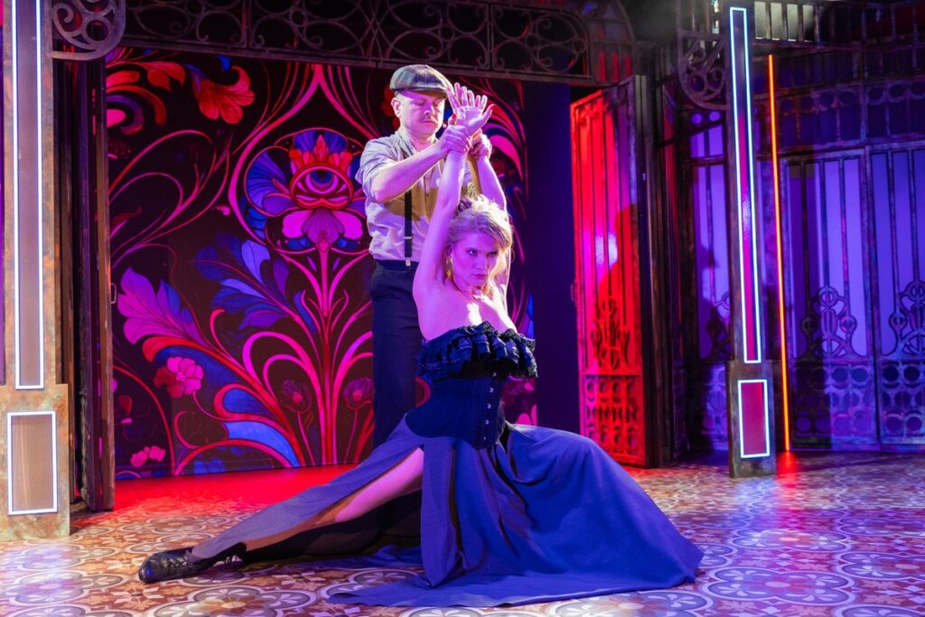 Próba spektaklu „Kelnerskie tango" w Teatrze Muzycznym w Toruniu, fot. Mikołaj Kuras dla UMWKP