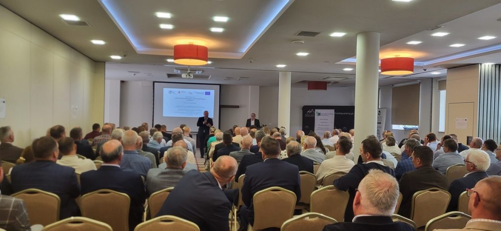 Konferencja pn. „Zdrowa ziemia, zdrowy plon – rolnictwo ekologiczne w praktyce”, fot. Kujawsko-Pomorska Izba Rolnicza