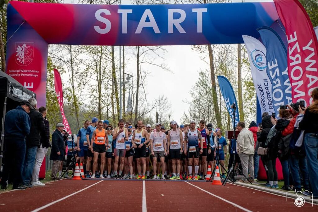 III Bieg „Fabianki Na Dychę – Chełmica Cukrownia”, fot. ED Foto