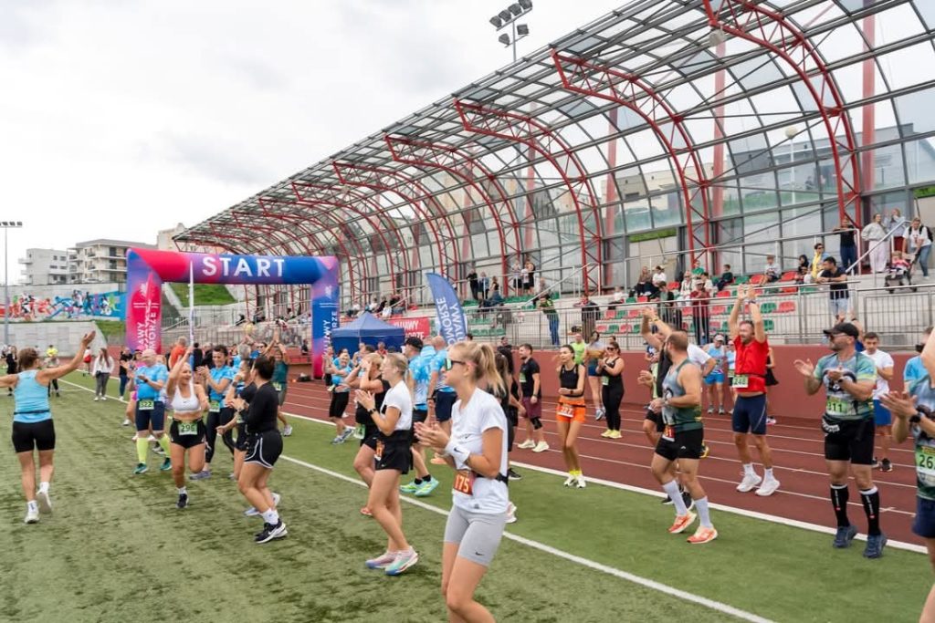 VII Miodowy Festiwal Biegowy w Barcinie