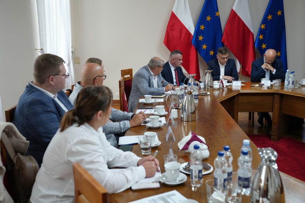 Uczestnicy posiedzenia Prezydium K-P WRDS w dniu 04.09.2026 r., fot. Kujawsko-Pomorski Urząd Wojewódzki