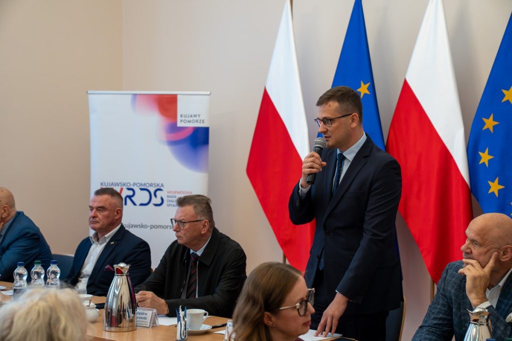 Prezydium K-P WRDS podczas posiedzenia plenarnego 15.09.2026, fot. Kujawsko-Pomorski Urząd Wojewódzki