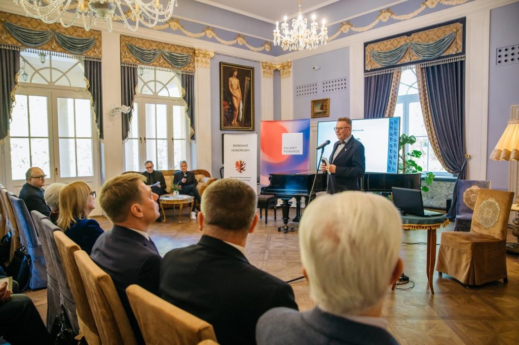 Uczestnicy Konferencji w Ostromecku, fot. Kujawsko-Pomorska Rada Kobiet