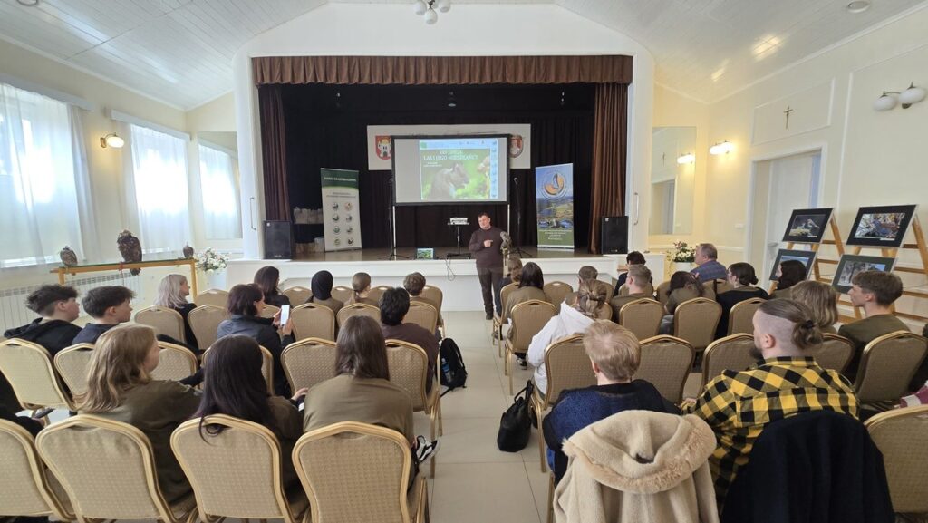Wykład edukacyjny poświęcony ptakom drapieżnym, fot. Emilia Gołąb