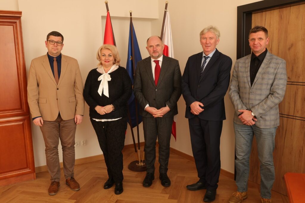 Meeting at the Nakło County Office, photo by Tomasz Czachorowski/Eventphoto for the UMWKP