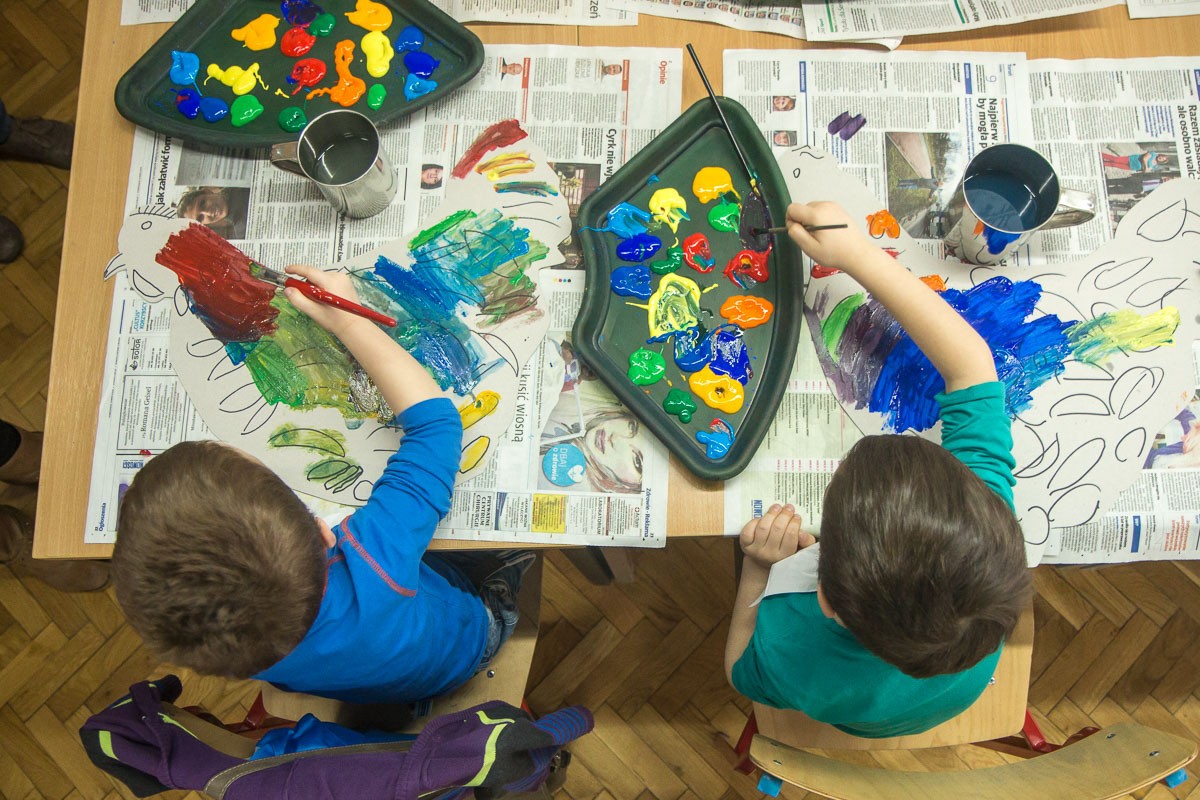 Warsztaty plastyczne w Galerii Dziecka, fot. Szymon Zdziebło/tarantoga.pl dla UMWKP