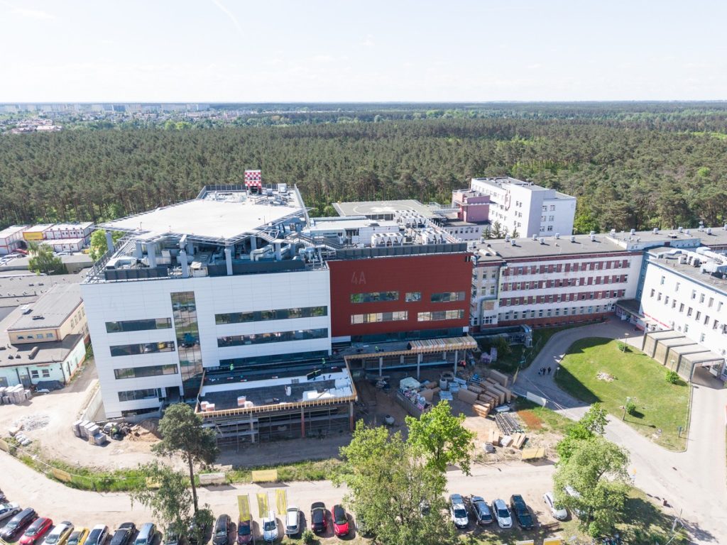 Wojewódzki Szpital Specjalistyczny we Włocławku z lotu ptaka, fot. Mikołaj Kuras dla UMWKP