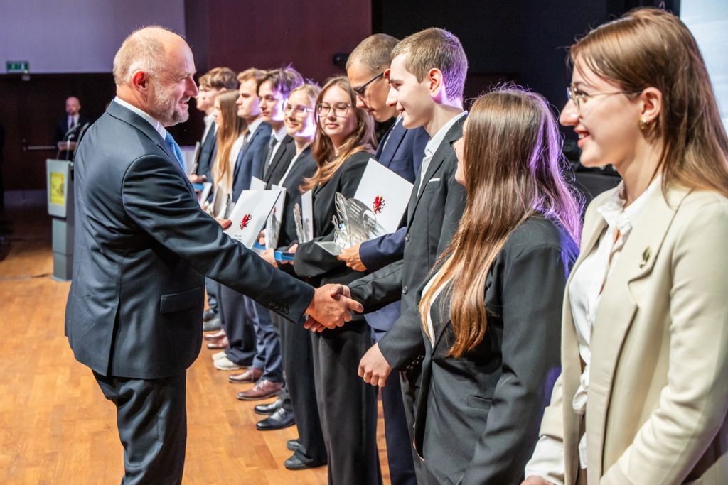 Gala wręczenia stypendiów 1.06.2026 Fot. Andrzej Goiński/UMWKP