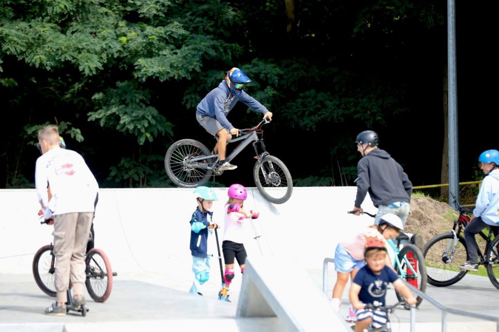Skatepark w Sępólnie Krajeńskim. Fot. Andrzej Goiński dla UMWKP