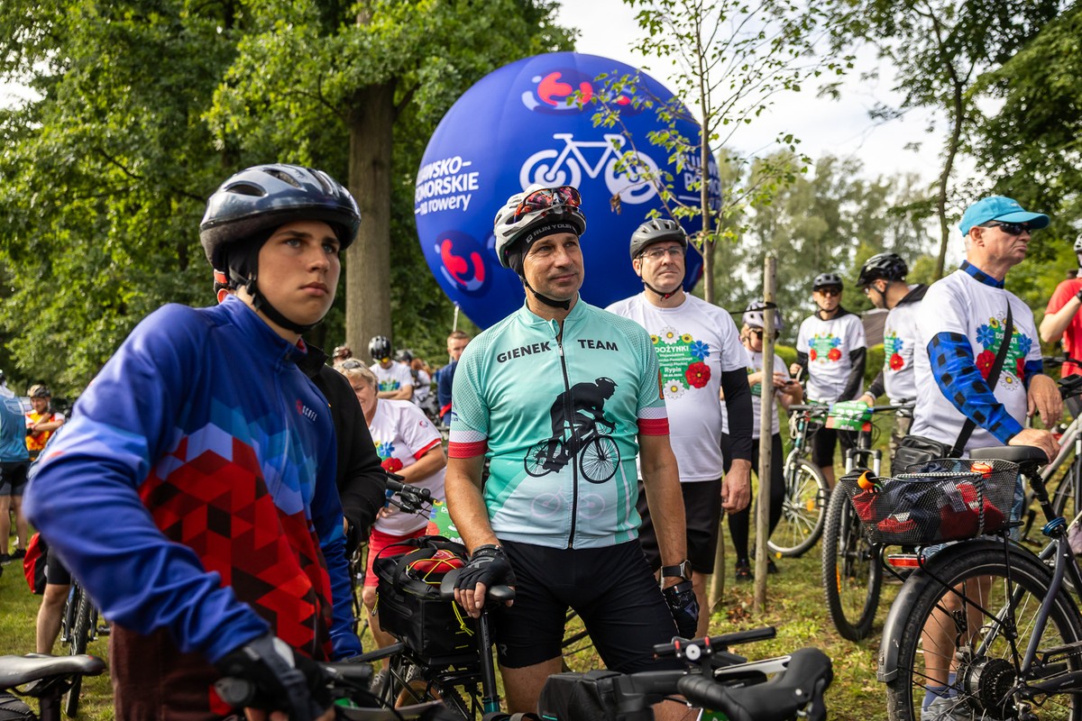 Uczestnicy eskapady rowerowej podczas dożynek w Rypinie 2026