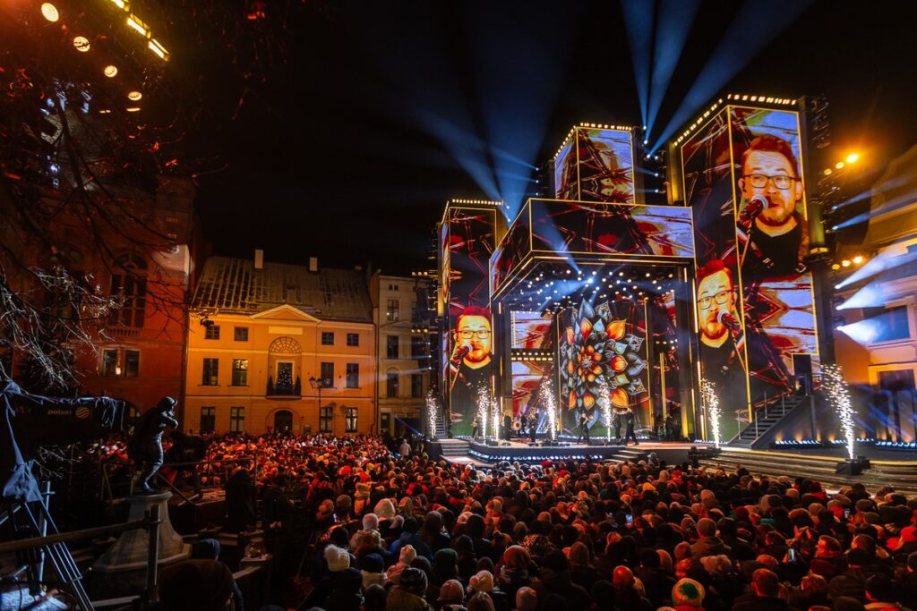 Sylwestrowa moc przebojów, fot. Szymon Zdziebło/tarantoga.pl