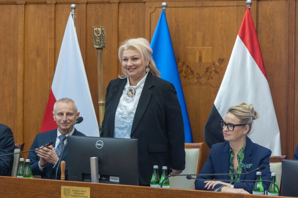 Wręczenie umów FEdKP, fot. Mikołaj Kuras dla UMWKP