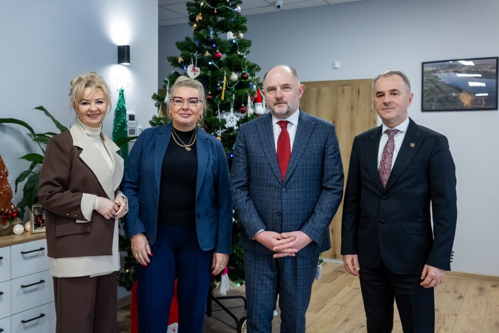 Wizyta marszałka w Sępólnie Krajeńskim, fot. Tomasz Czachorowski eventphoto.com.pl dla UMWKP