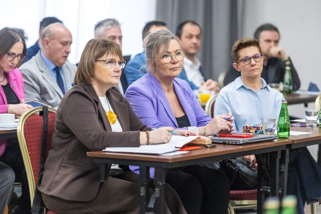 Posiedzenie podsumowujące Komitetu Monitorującego RPO 14-20, fot. Szymon Zdziebło/tarantoga dla UMWKP