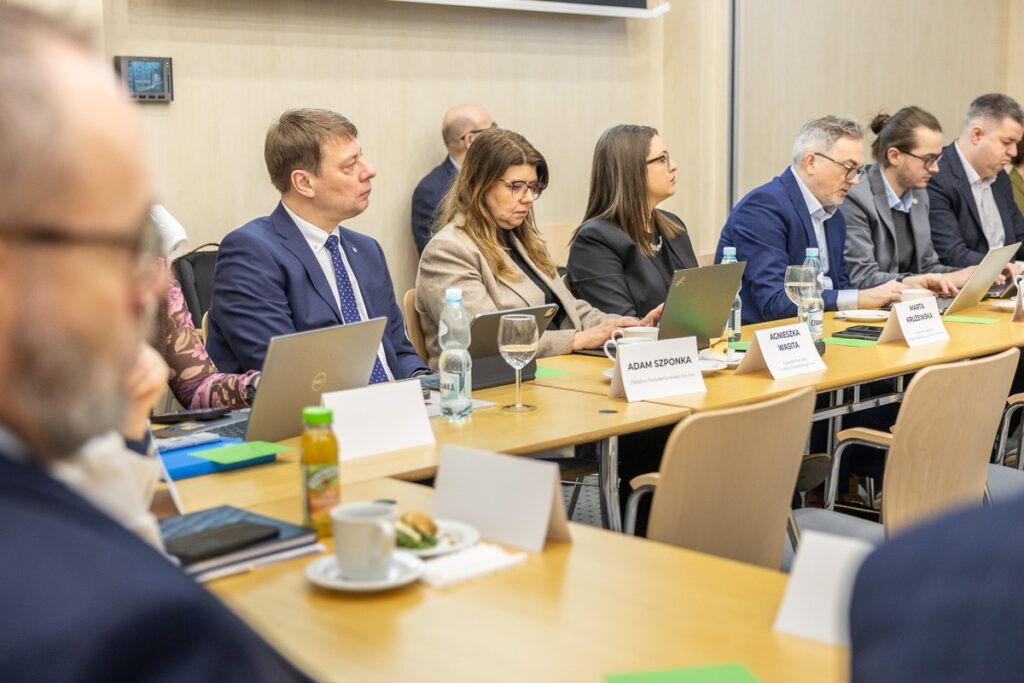 Posiedzenie Rady Rozwoju Gospodarczego, fot. Szymon Zdziebło/tarantoga dla UMWKP