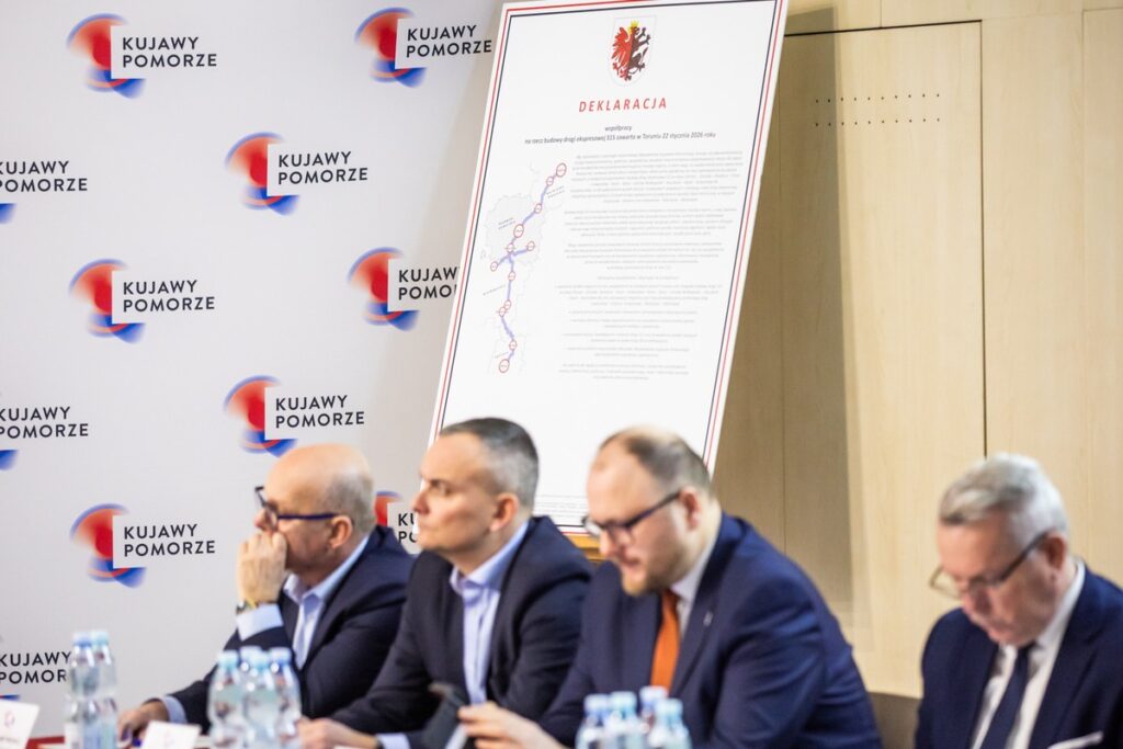 Konferencja ws. budowy drogi S15, fot. Andrzej Goiński/UMWKP